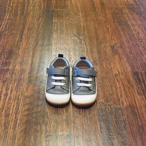 See Kai Run Stevie II Gray Leather (First Walker)